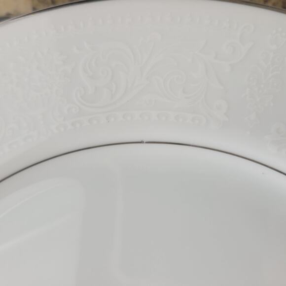 Lace Bouquet Salem China Company Etched Dinner Plate Platinum Trim Set of 4 - Picture 5 of 10